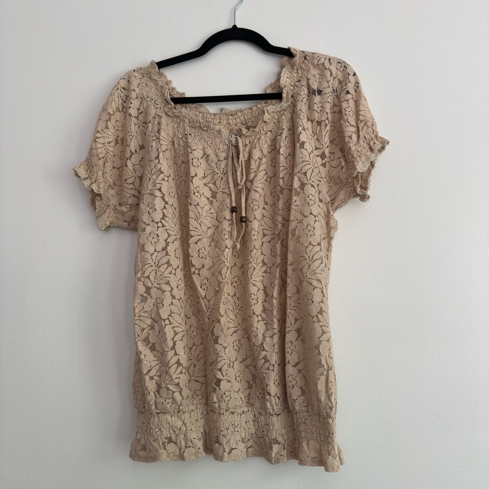 Cato Tan Floral Lace Smocked Hem Blouse Beige Short Sleeve Ruffle Top 14/16W